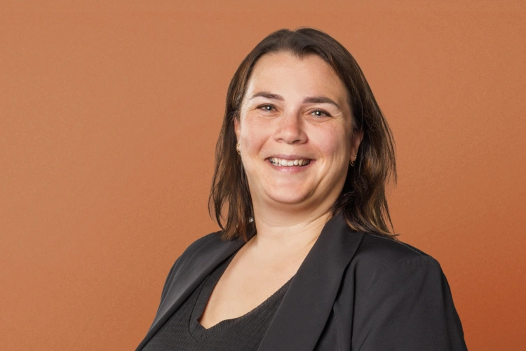 welkom-christine-a-onze-nieuwe-commerciele-kracht-met-panterprint-en-zachte-g