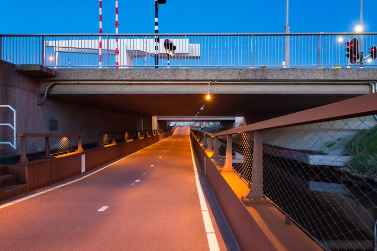 cruquiusbrug-verlichting-met-oog-voor-vleermuizen-veiligheid-en-de-omgeving