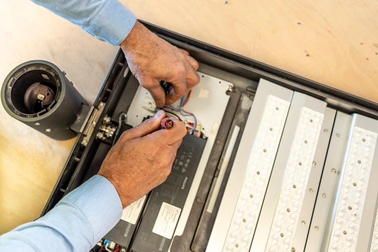 360-service-van-lichtnl-a-stap-7-upgraden--vervanging-verlichting-die-meegroeit