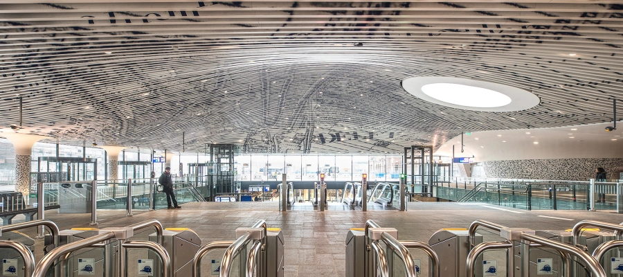 licht-dat-de-architectuur-omarmt-image