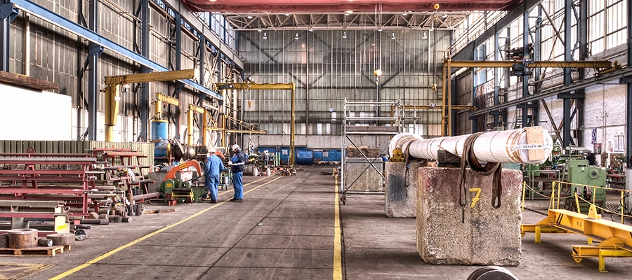 slim-verlichten-in-een-industriele-bedrijfshal-image