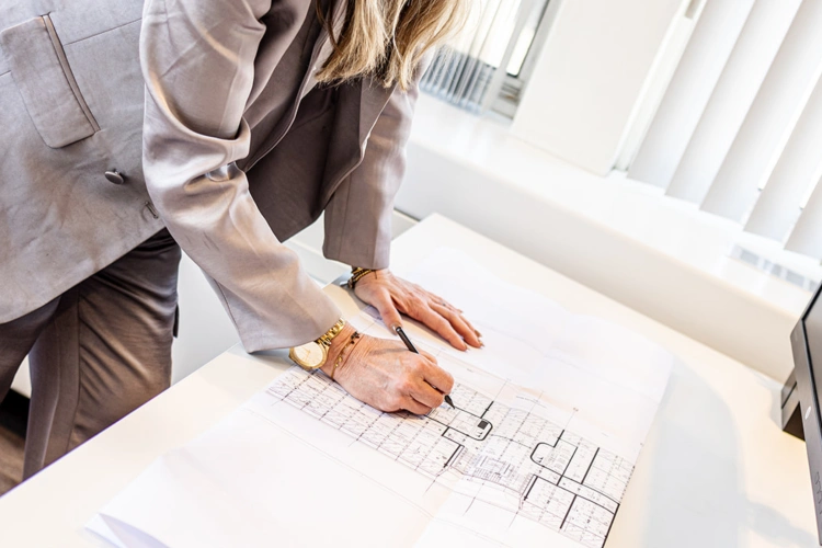 commercieel-medewerker-binnendienst-logo